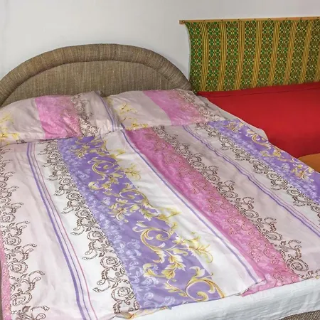 Dom wakacyjny One Bedroom Holiday In Baltonlelle *