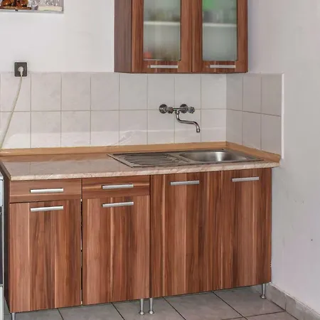 One Bedroom Holiday In Baltonlelle Dom wakacyjny